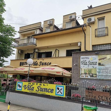 Hotel Vila Sunce Stara Pazova Buitenkant foto