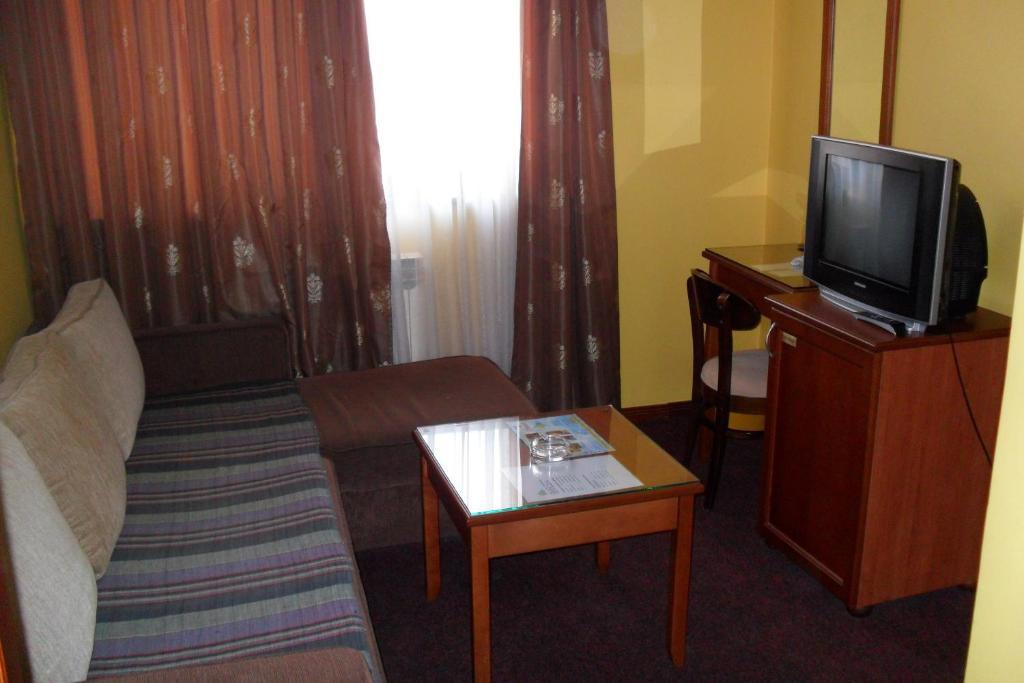 Hotel Vila Sunce Stara Pazova Kamer foto