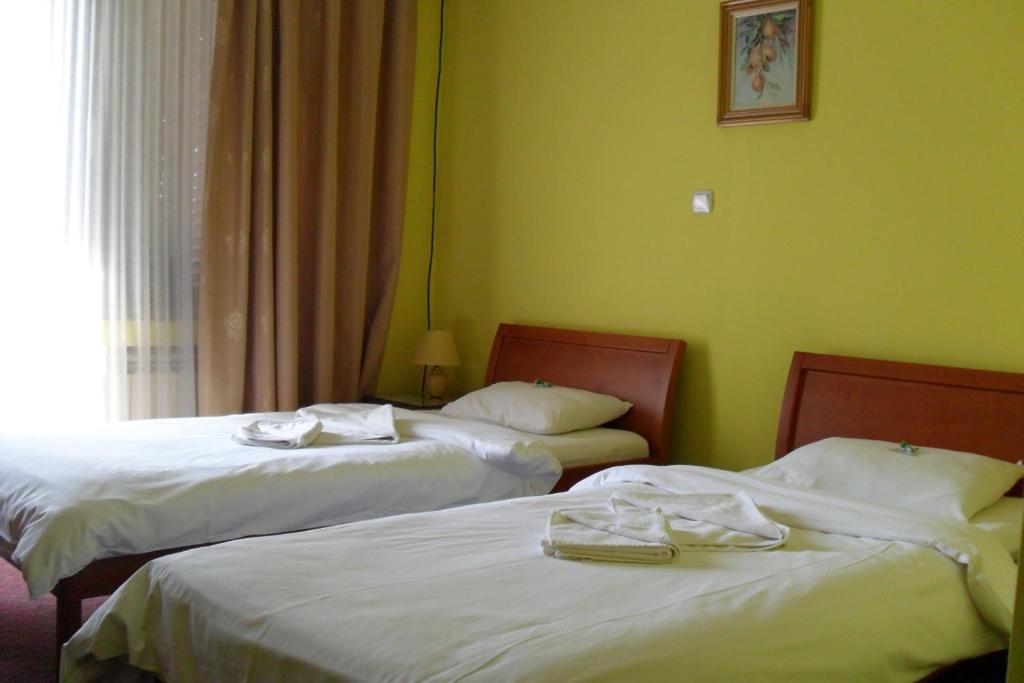 Hotel Vila Sunce Stara Pazova Kamer foto